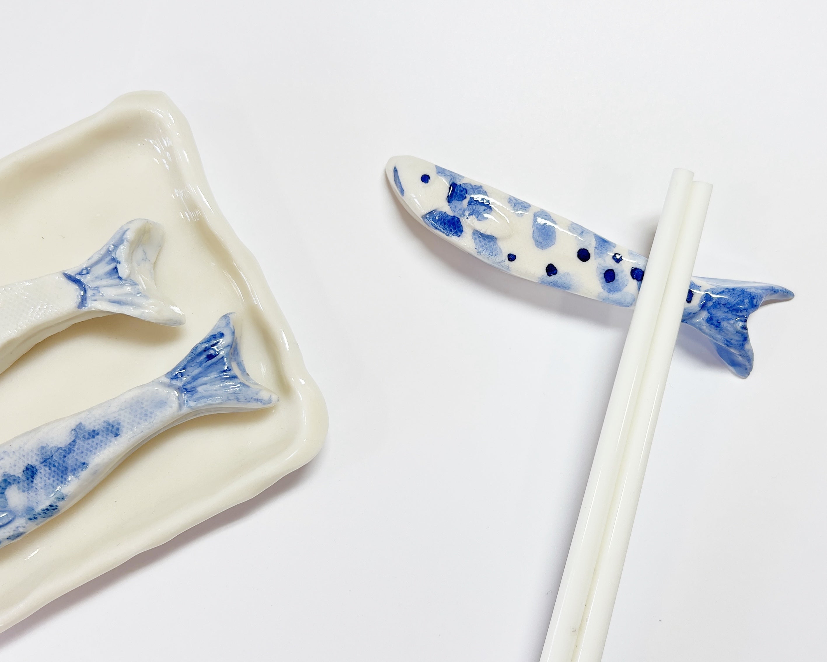 Porcelain Sardine Chopstick Rests Set